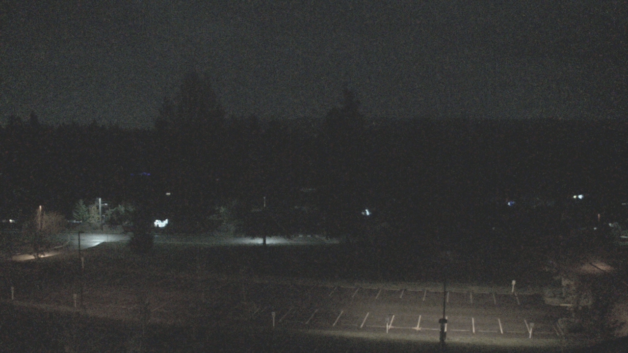 Thumbnail for current weather camera view from Shorecrest HS in Shoreline, Washington