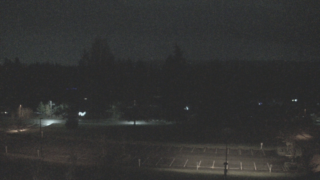 Thumbnail for current weather camera view from Shorecrest HS in Shoreline, Washington