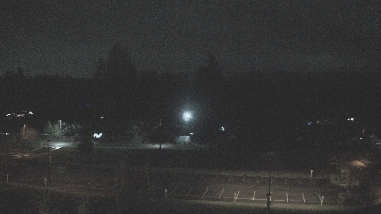 Thumbnail for current weather camera view from Shorecrest HS in Shoreline, Washington