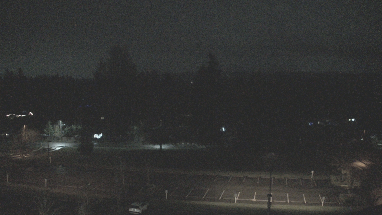 Thumbnail for current weather camera view from Shorecrest HS in Shoreline, Washington