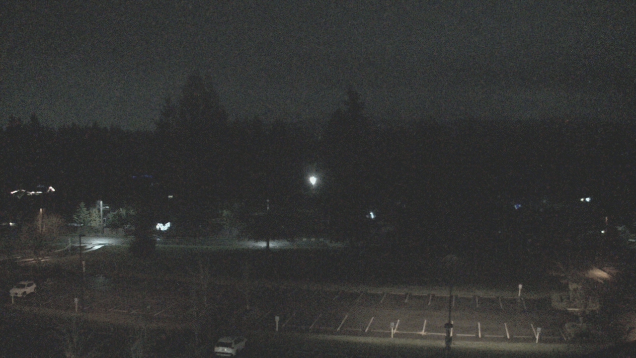Thumbnail for current weather camera view from Shorecrest HS in Shoreline, Washington