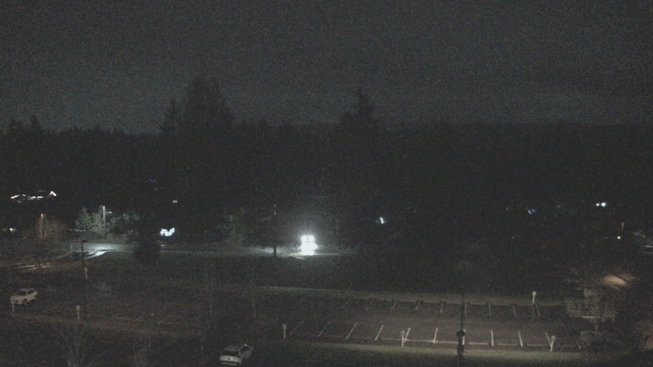 Thumbnail for current weather camera view from Shorecrest HS in Shoreline, Washington