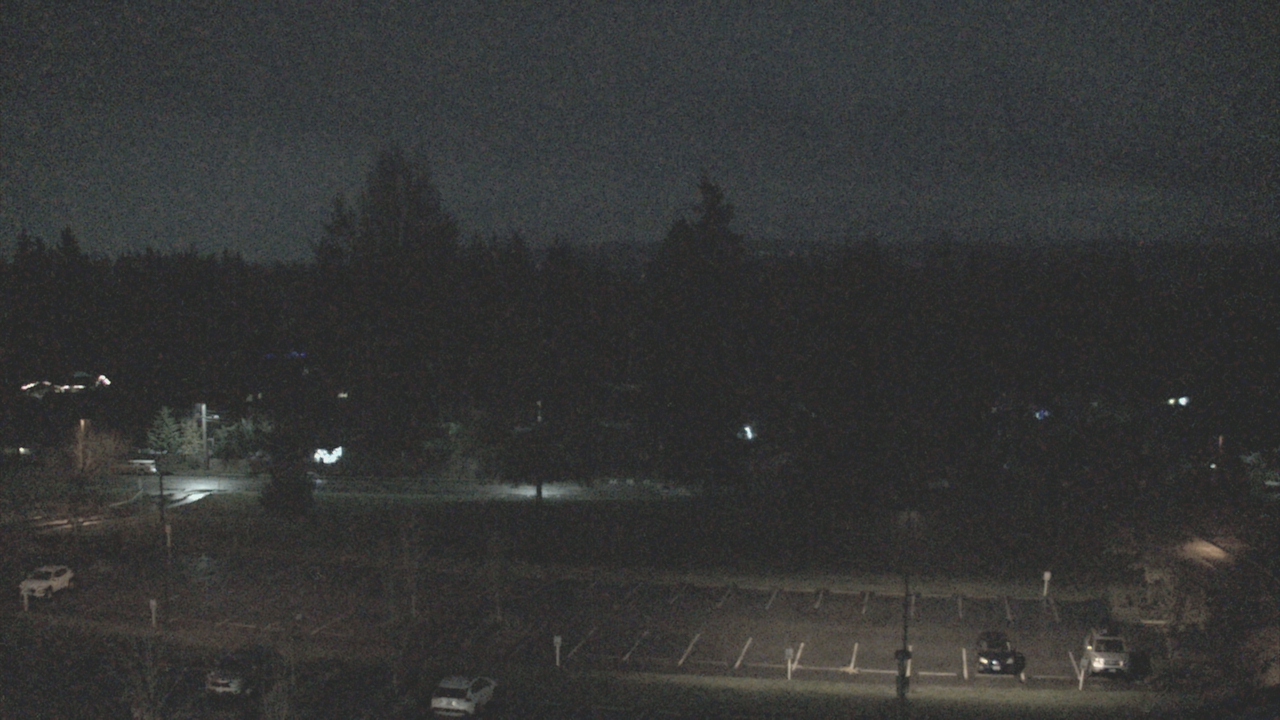 Thumbnail for current weather camera view from Shorecrest HS in Shoreline, Washington