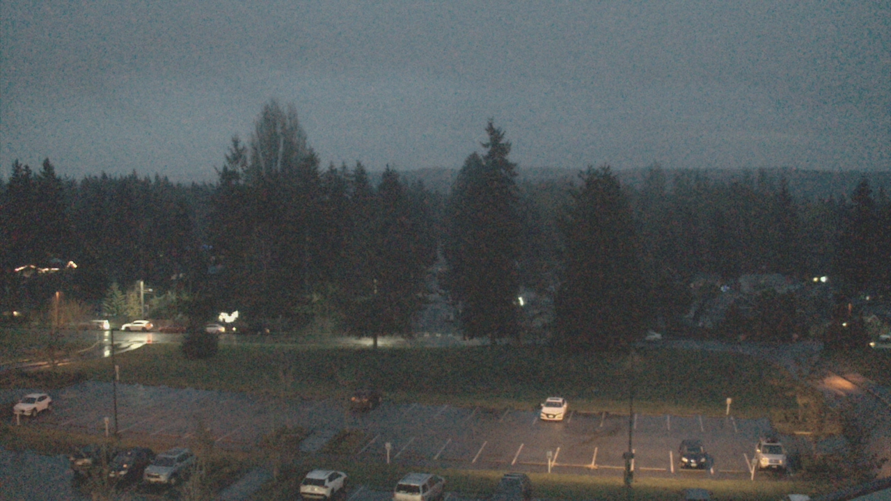 Thumbnail for current weather camera view from Shorecrest HS in Shoreline, Washington