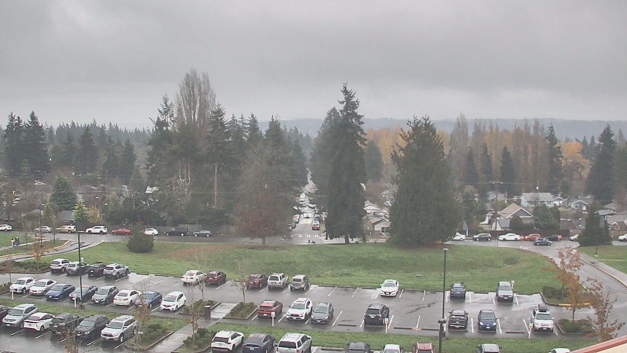 Thumbnail for current weather camera view from Shorecrest HS in Shoreline, Washington