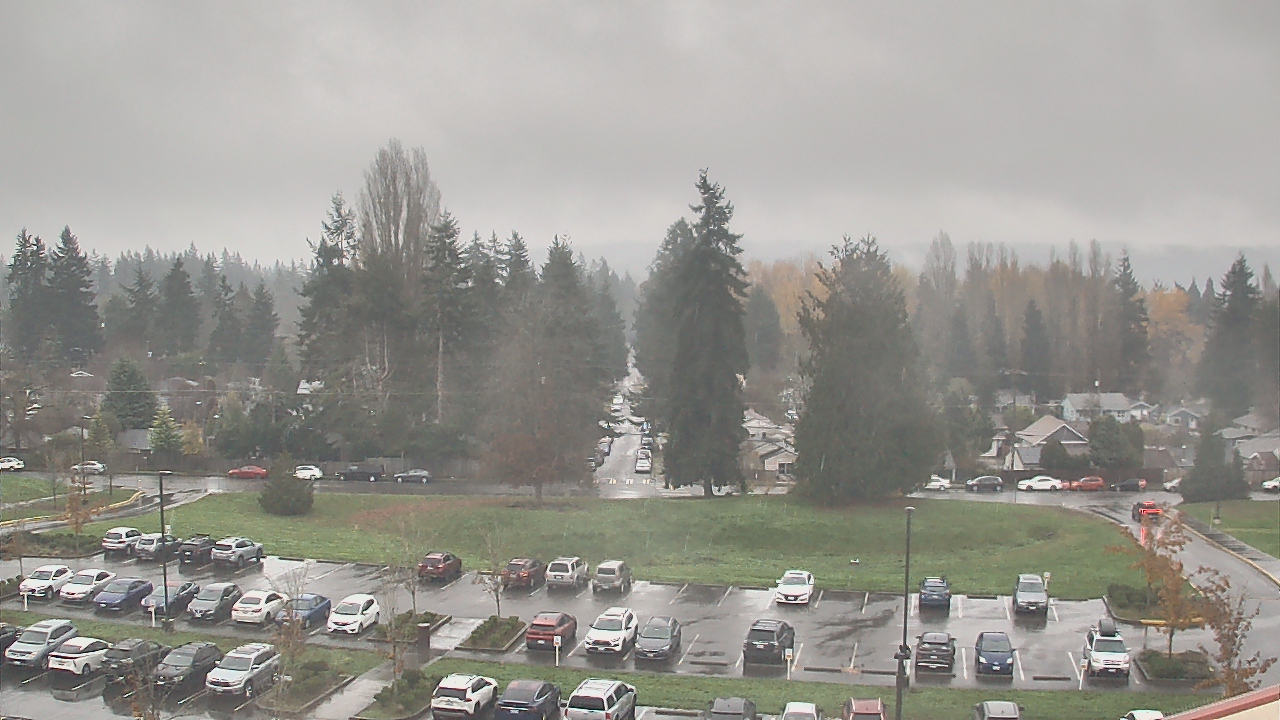 Thumbnail for current weather camera view from Shorecrest HS in Shoreline, Washington