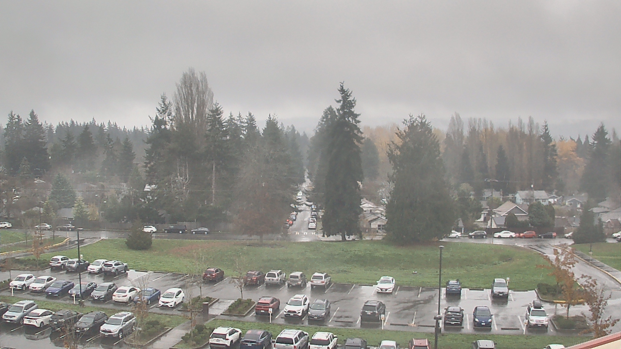 Thumbnail for current weather camera view from Shorecrest HS in Shoreline, Washington