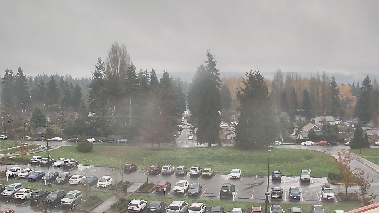 Thumbnail for current weather camera view from Shorecrest HS in Shoreline, Washington