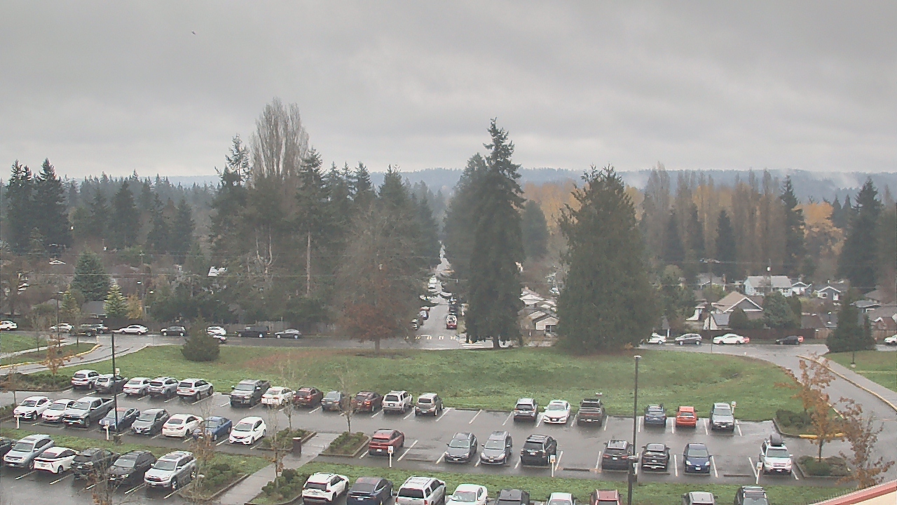 Thumbnail for current weather camera view from Shorecrest HS in Shoreline, Washington