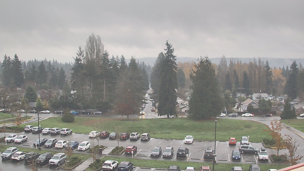 Thumbnail for current weather camera view from Shorecrest HS in Shoreline, Washington