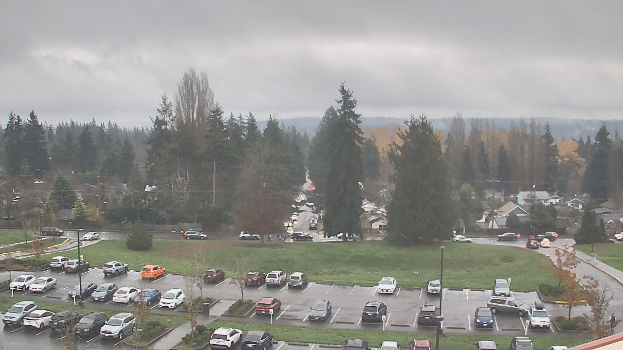 Thumbnail for current weather camera view from Shorecrest HS in Shoreline, Washington