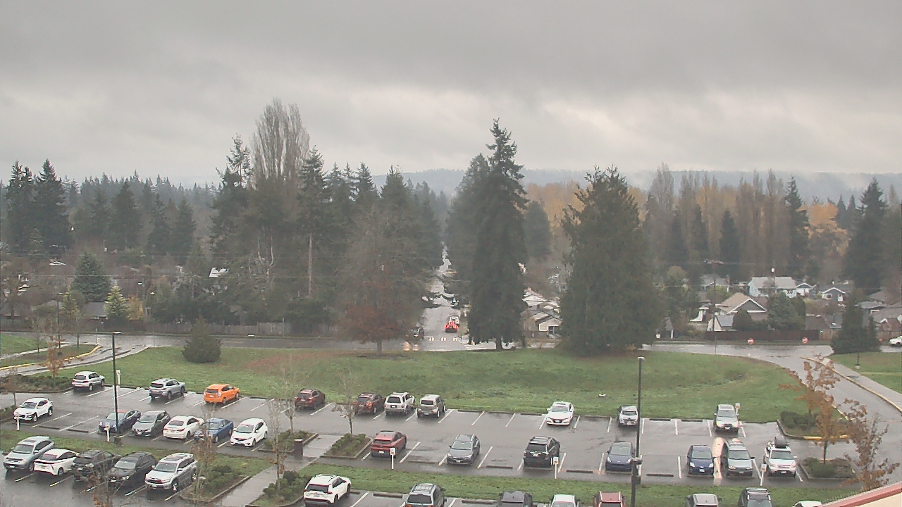 Thumbnail for current weather camera view from Shorecrest HS in Shoreline, Washington