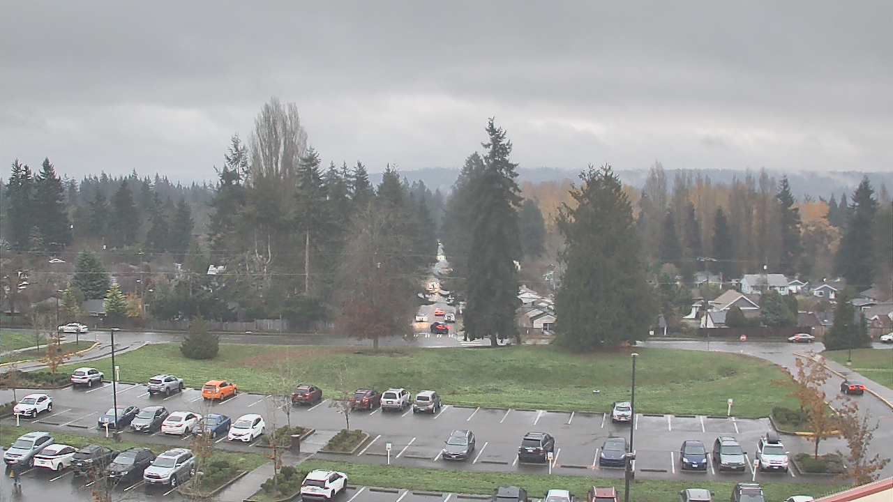 Thumbnail for current weather camera view from Shorecrest HS in Shoreline, Washington
