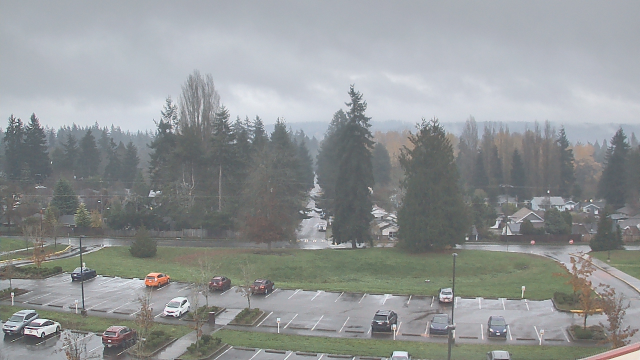 Thumbnail for current weather camera view from Shorecrest HS in Shoreline, Washington