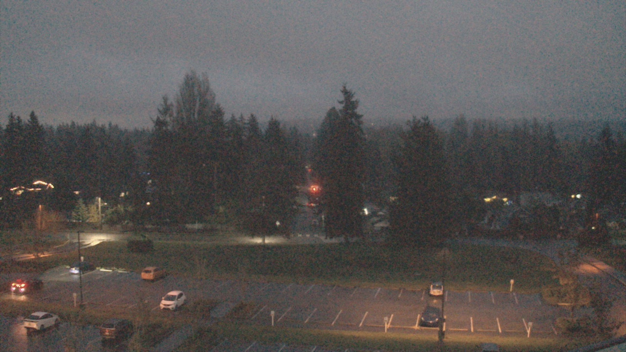 Thumbnail for current weather camera view from Shorecrest HS in Shoreline, Washington