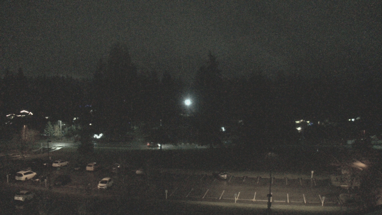 Thumbnail for current weather camera view from Shorecrest HS in Shoreline, Washington
