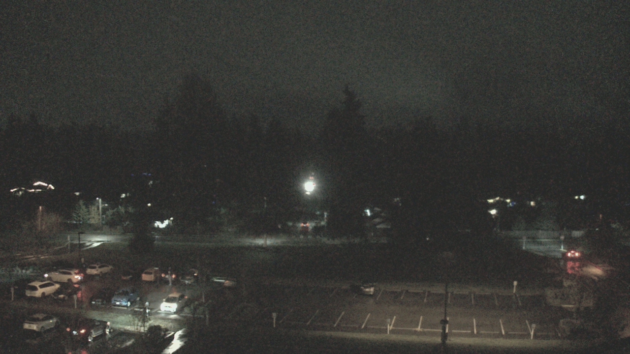 Thumbnail for current weather camera view from Shorecrest HS in Shoreline, Washington