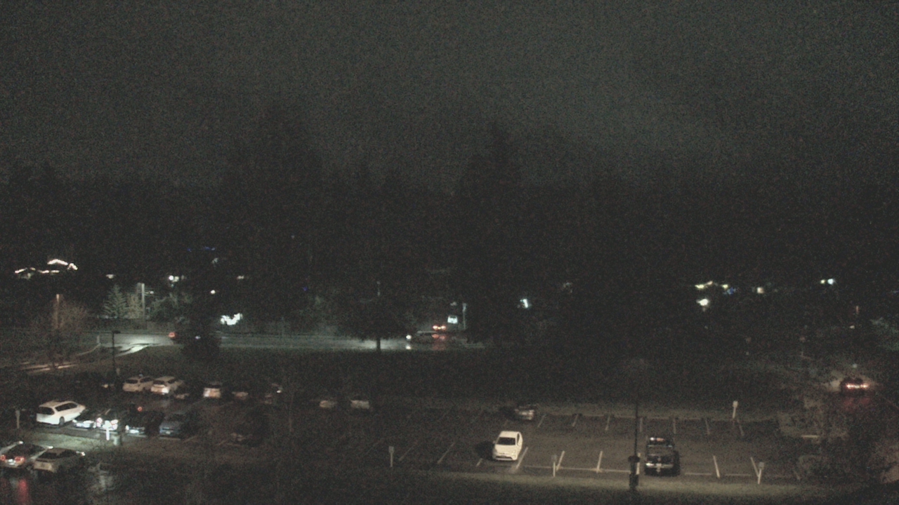 Thumbnail for current weather camera view from Shorecrest HS in Shoreline, Washington