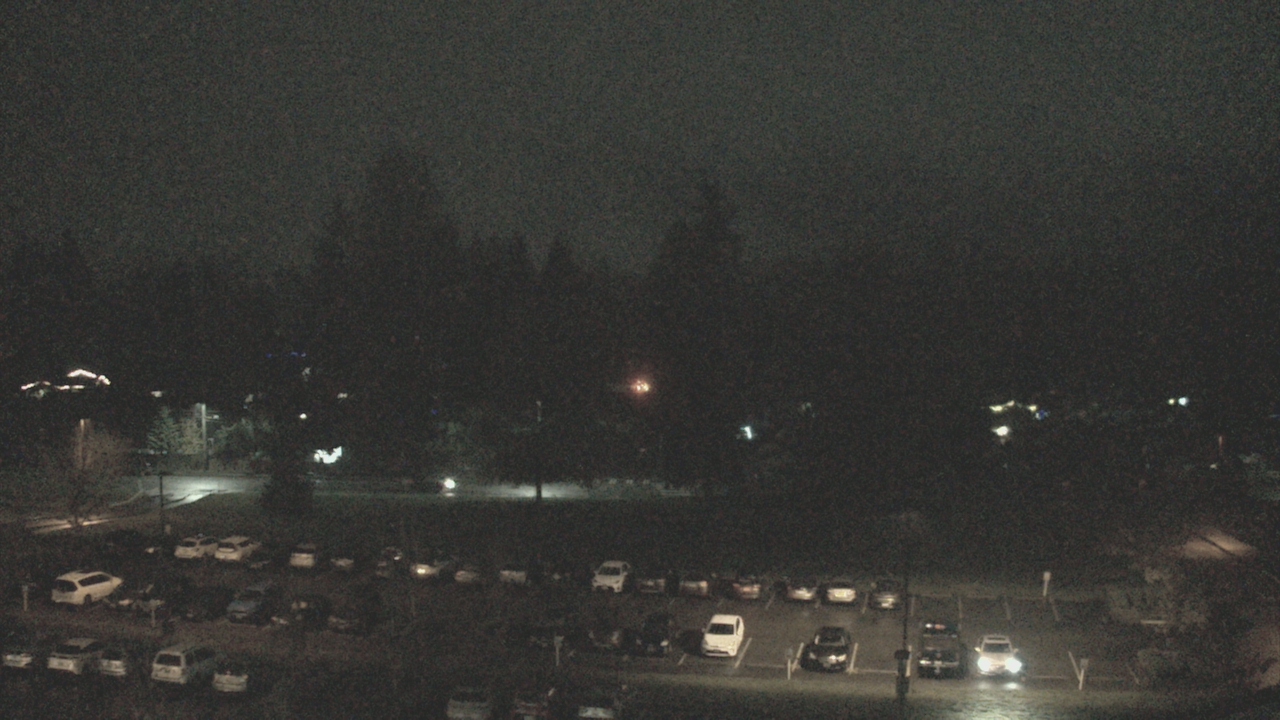 Thumbnail for current weather camera view from Shorecrest HS in Shoreline, Washington