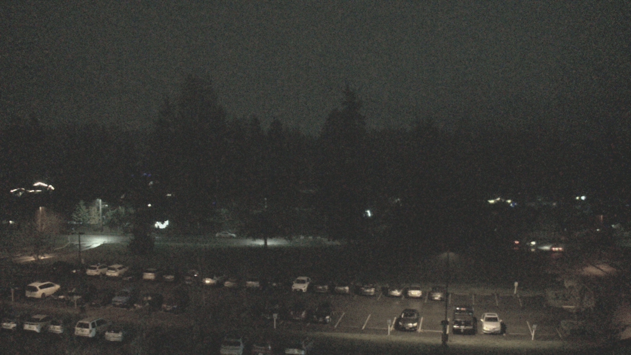 Thumbnail for current weather camera view from Shorecrest HS in Shoreline, Washington