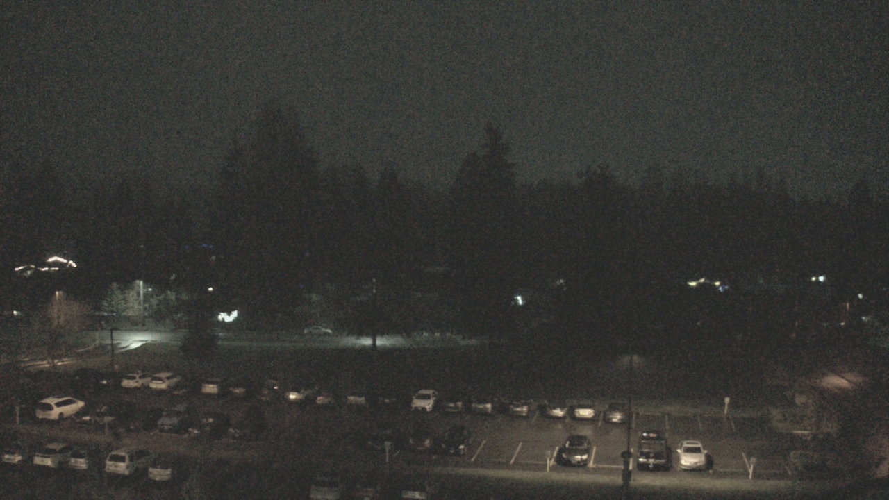 Thumbnail for current weather camera view from Shorecrest HS in Shoreline, Washington