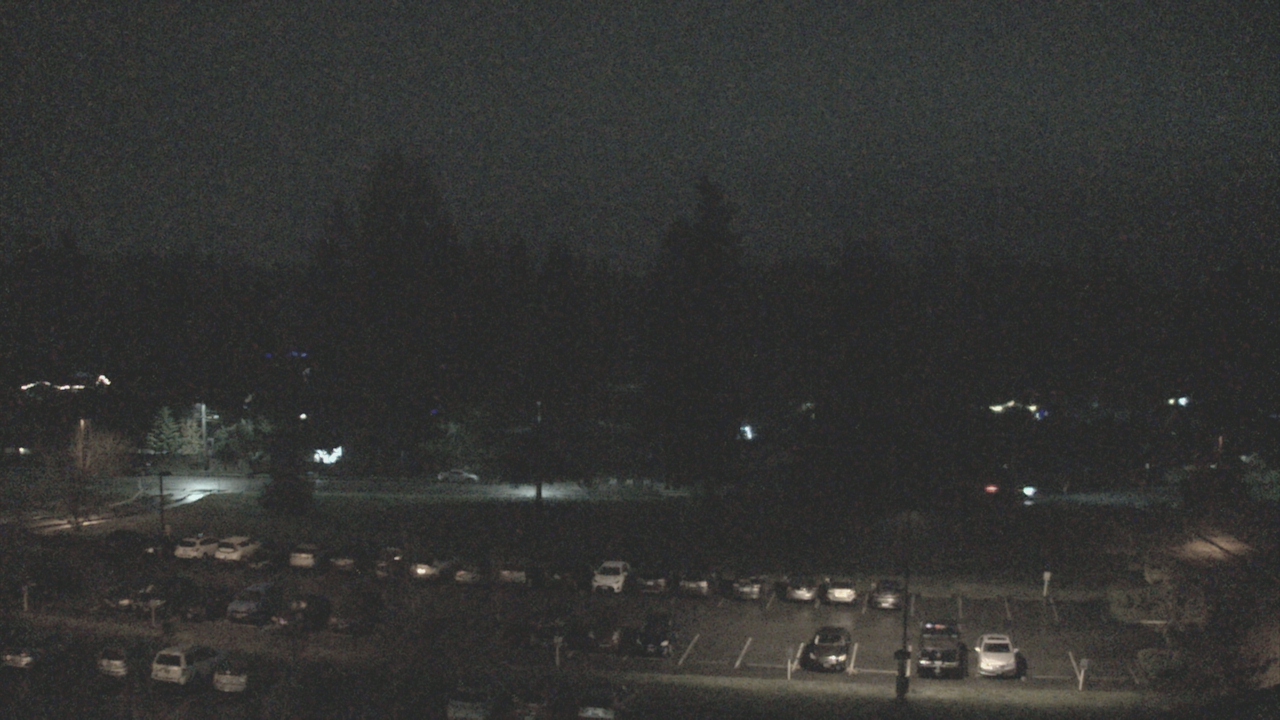 Thumbnail for current weather camera view from Shorecrest HS in Shoreline, Washington