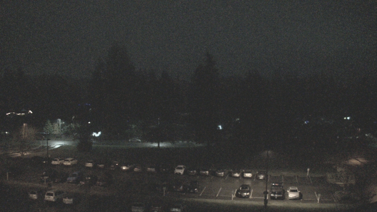 Thumbnail for current weather camera view from Shorecrest HS in Shoreline, Washington