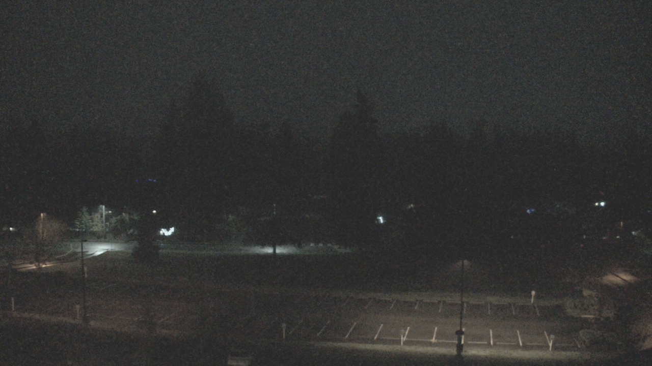 Thumbnail for current weather camera view from Shorecrest HS in Shoreline, Washington