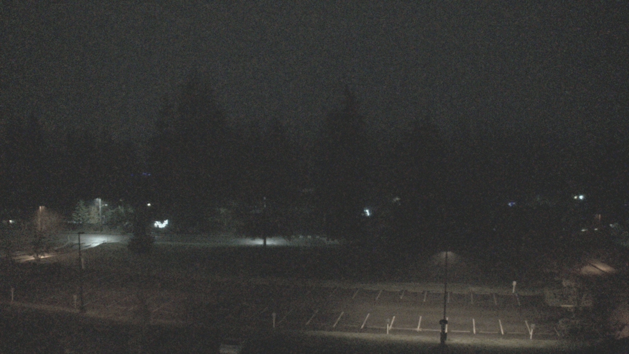 Thumbnail for current weather camera view from Shorecrest HS in Shoreline, Washington