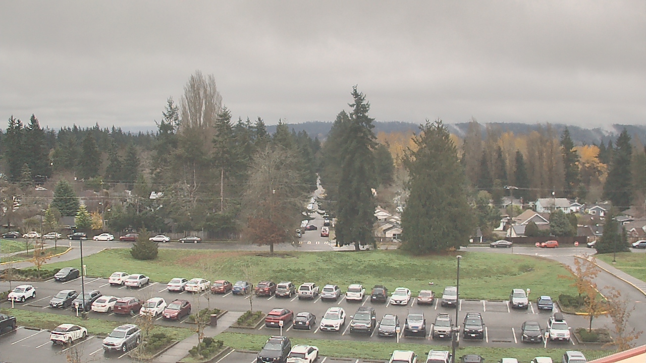 Thumbnail for current weather camera view from Shorecrest HS in Shoreline, Washington