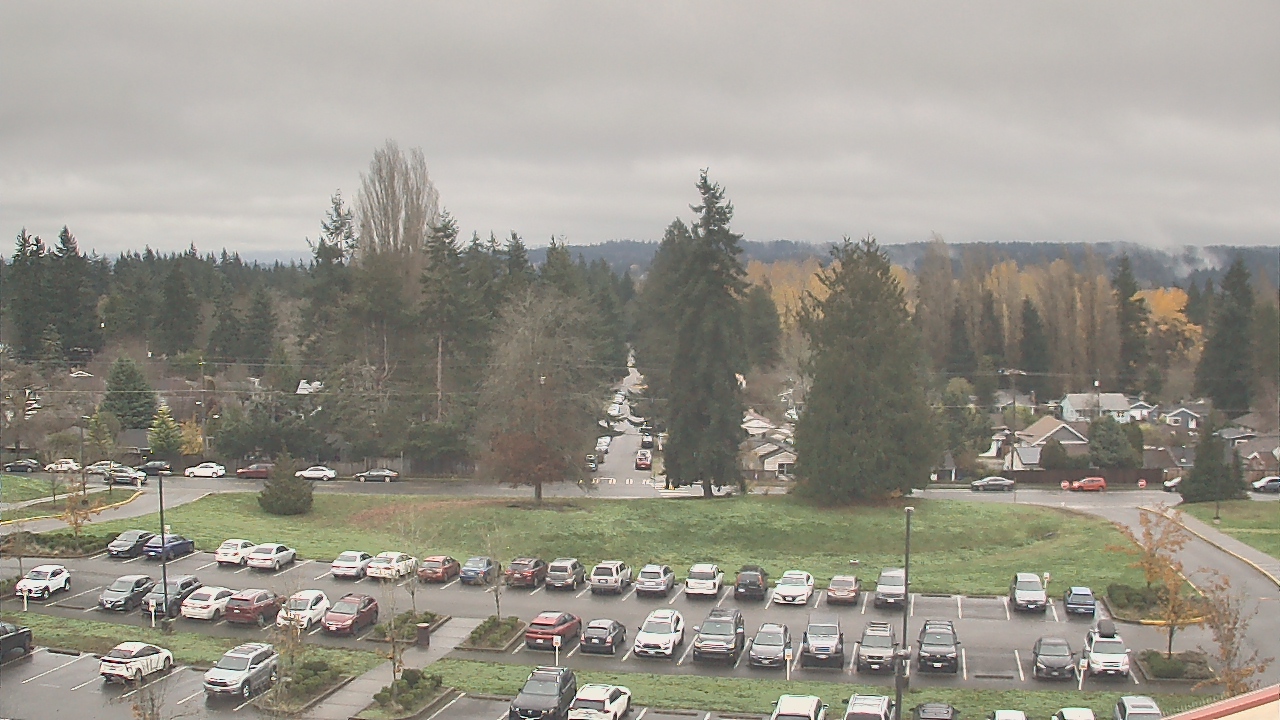 Thumbnail for current weather camera view from Shorecrest HS in Shoreline, Washington
