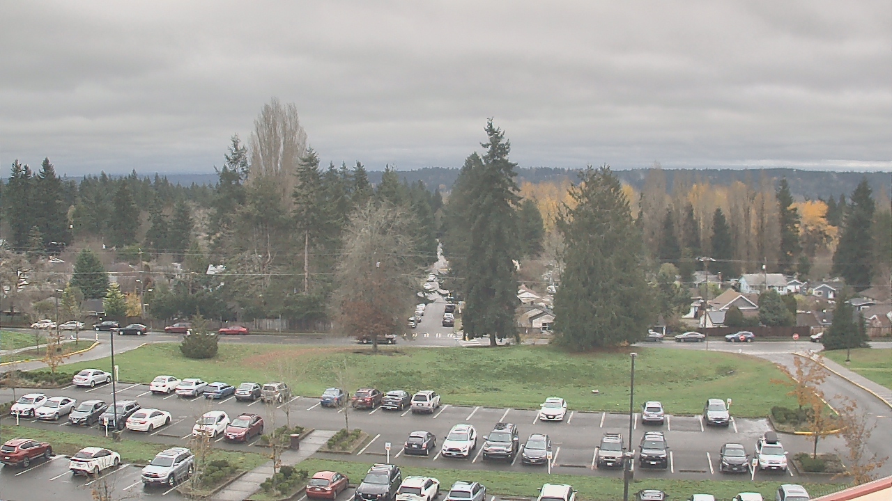 Thumbnail for current weather camera view from Shorecrest HS in Shoreline, Washington