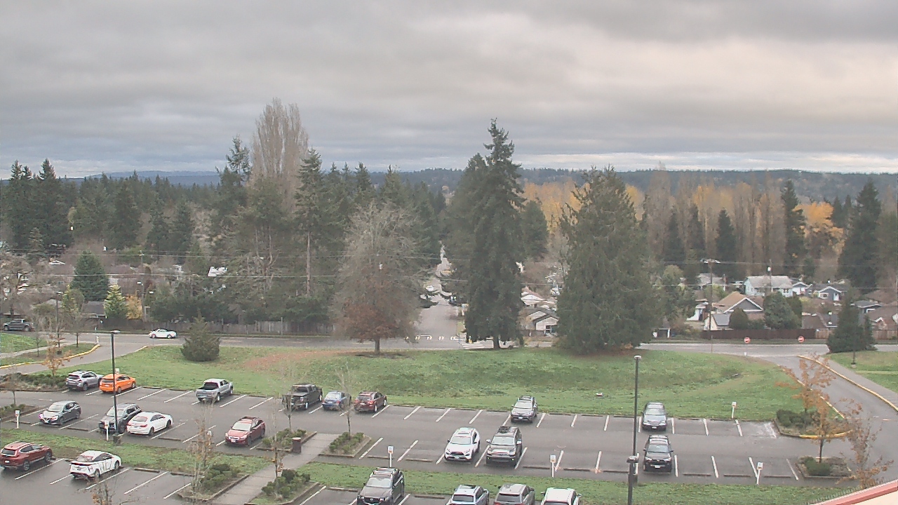 Thumbnail for current weather camera view from Shorecrest HS in Shoreline, Washington
