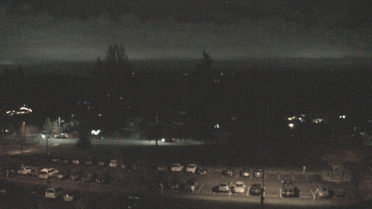 Thumbnail for current weather camera view from Shorecrest HS in Shoreline, Washington
