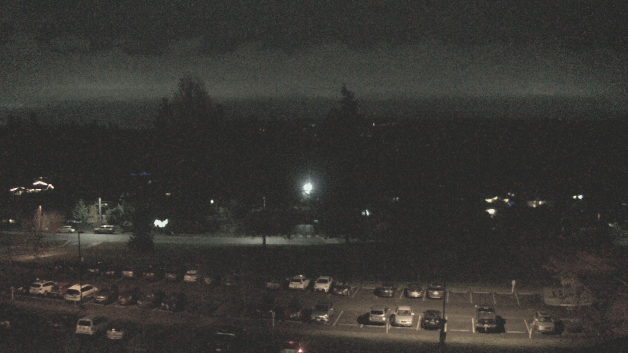 Thumbnail for current weather camera view from Shorecrest HS in Shoreline, Washington