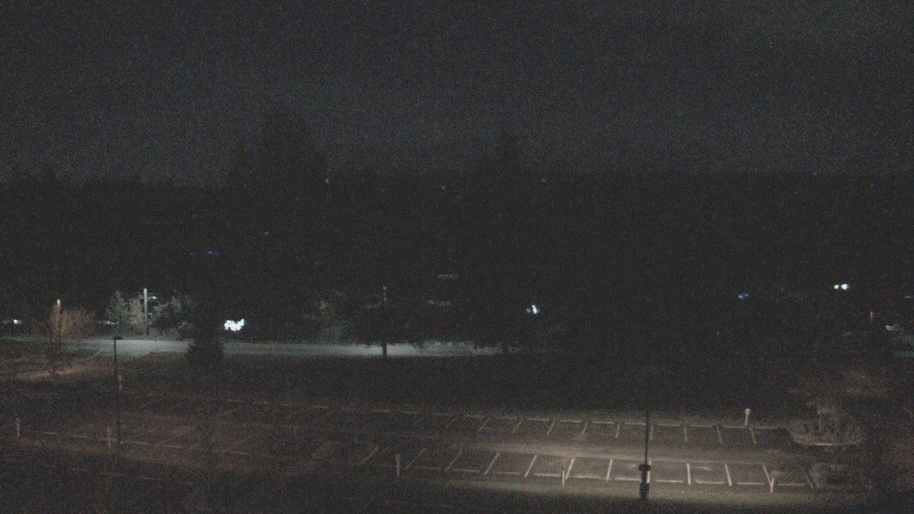 Thumbnail for current weather camera view from Shorecrest HS in Shoreline, Washington