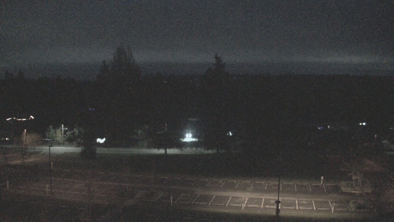 Thumbnail for current weather camera view from Shorecrest HS in Shoreline, Washington