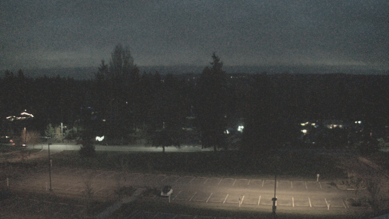 Thumbnail for current weather camera view from Shorecrest HS in Shoreline, Washington
