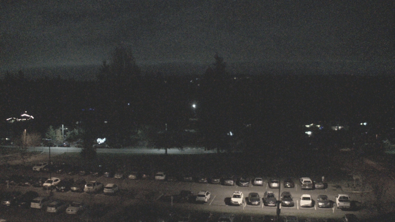 Thumbnail for current weather camera view from Shorecrest HS in Shoreline, Washington