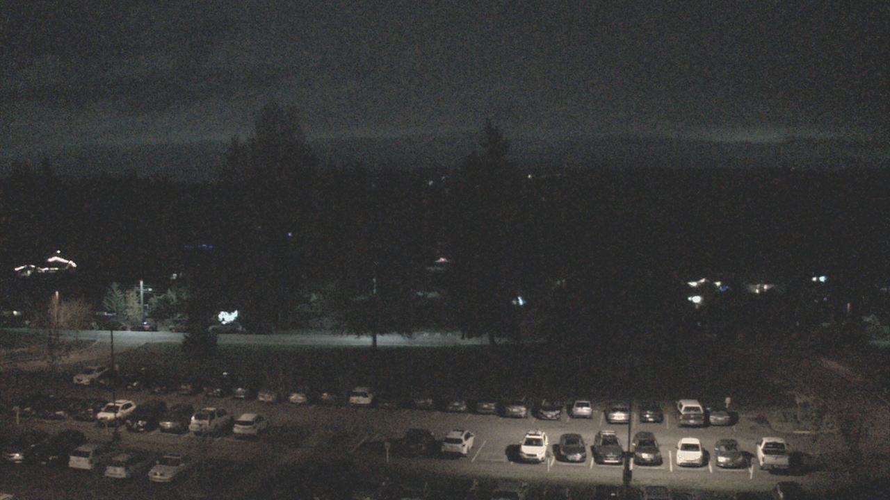 Thumbnail for current weather camera view from Shorecrest HS in Shoreline, Washington