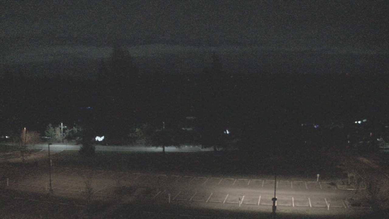 Thumbnail for current weather camera view from Shorecrest HS in Shoreline, Washington