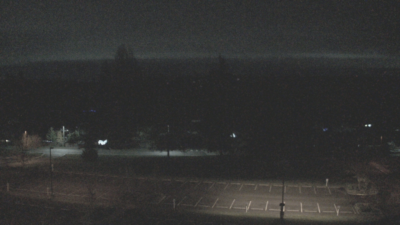 Thumbnail for current weather camera view from Shorecrest HS in Shoreline, Washington
