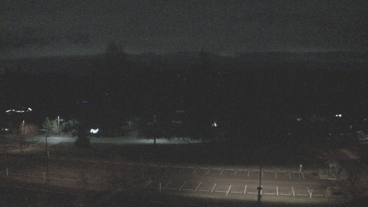Thumbnail for current weather camera view from Shorecrest HS in Shoreline, Washington