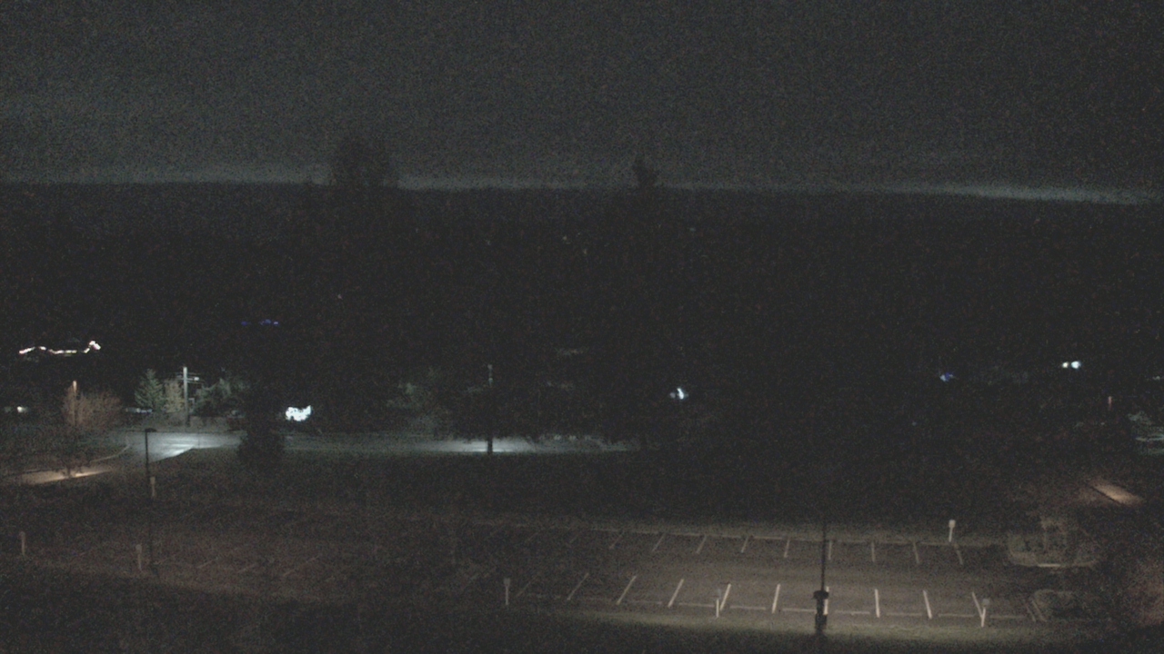 Thumbnail for current weather camera view from Shorecrest HS in Shoreline, Washington