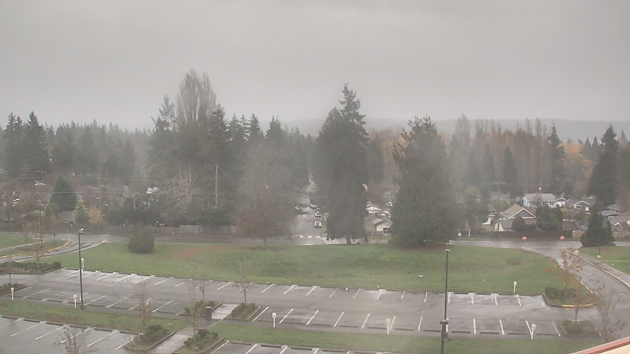 Thumbnail for current weather camera view from Shorecrest HS in Shoreline, Washington