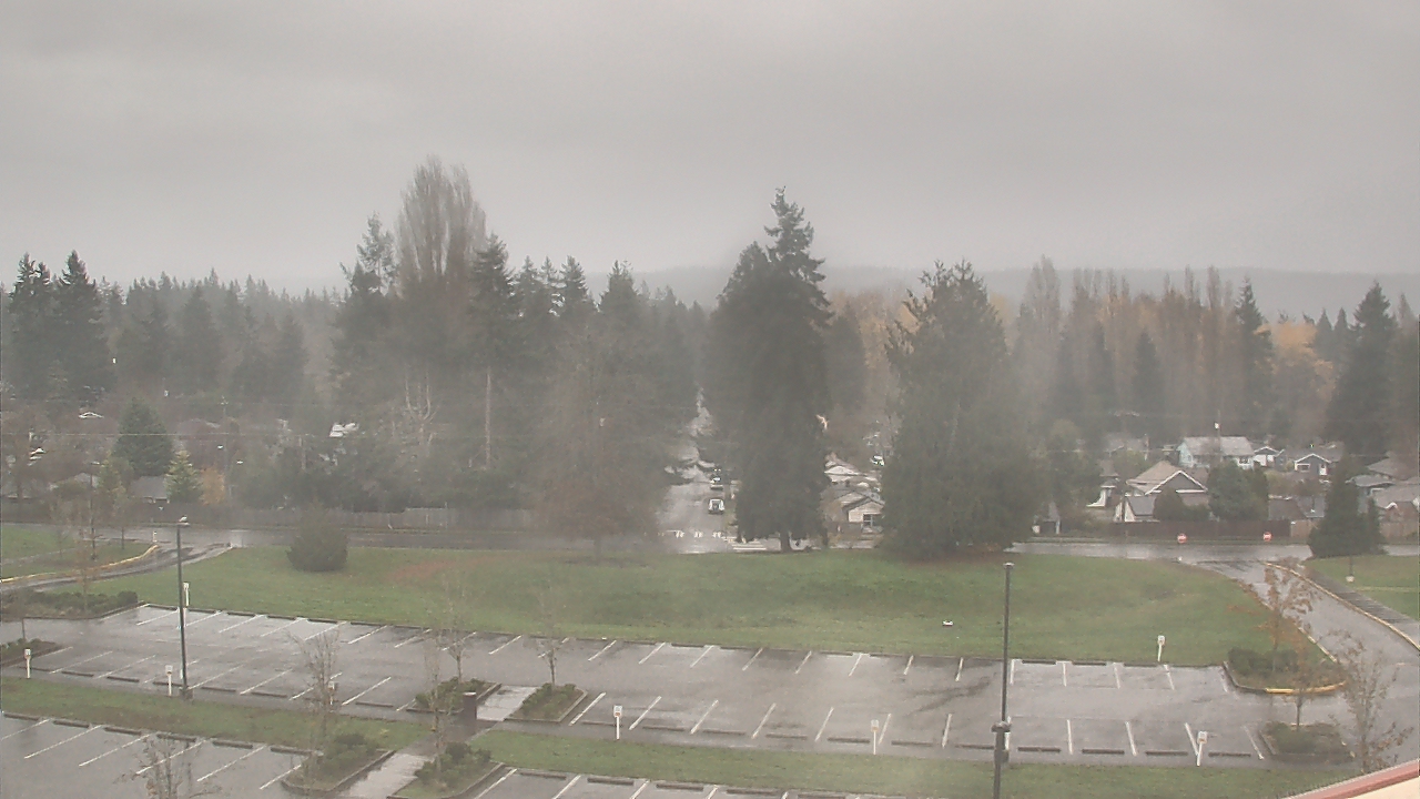 Thumbnail for current weather camera view from Shorecrest HS in Shoreline, Washington