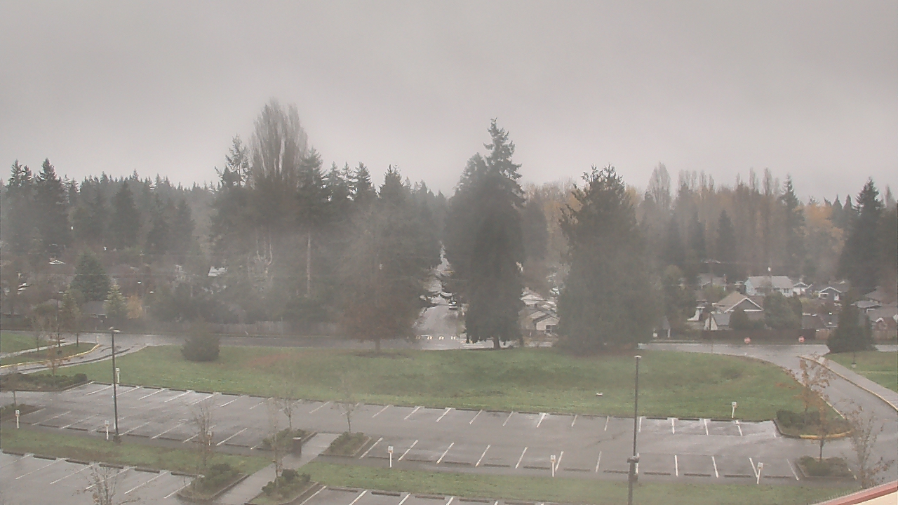 Thumbnail for current weather camera view from Shorecrest HS in Shoreline, Washington