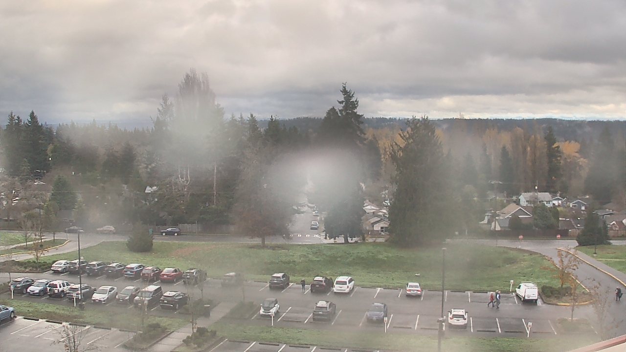 Thumbnail for current weather camera view from Shorecrest HS in Shoreline, Washington