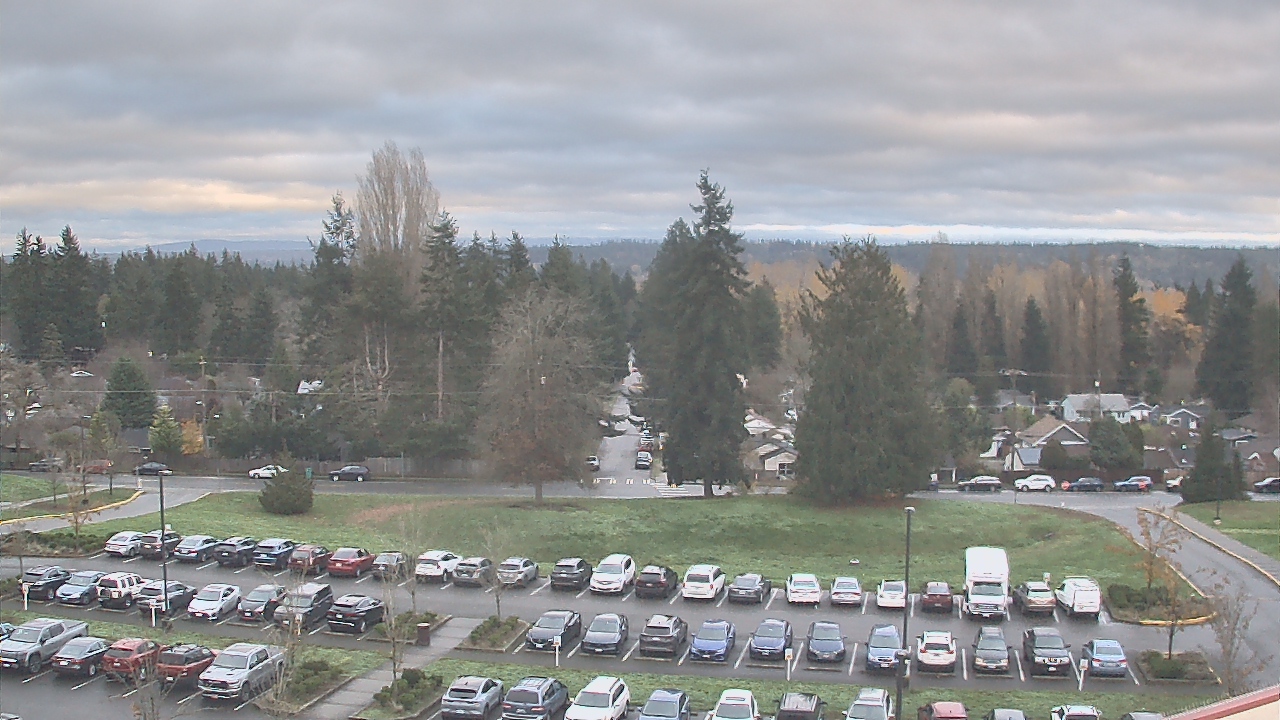 Thumbnail for current weather camera view from Shorecrest HS in Shoreline, Washington