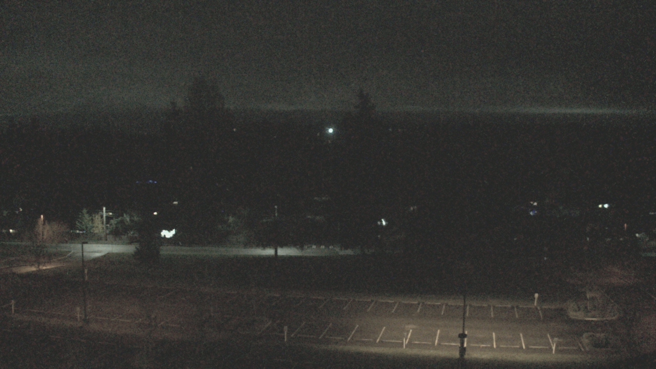 Thumbnail for current weather camera view from Shorecrest HS in Shoreline, Washington
